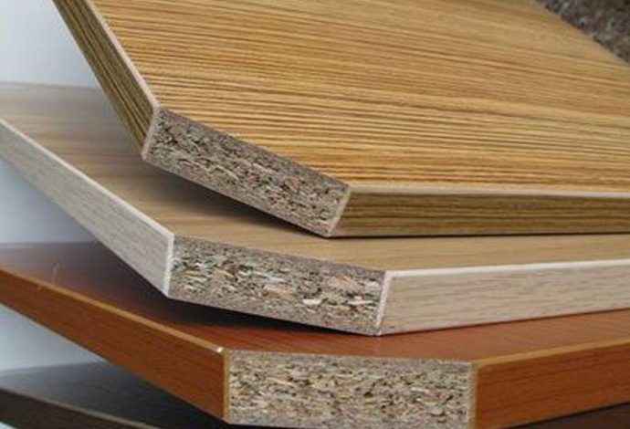Bàn ghế học sinh nên chọn chất liệu nào?
